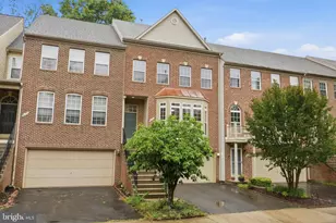 4118 Leclair Ct, Fairfax, VA 22033 - Photo 2