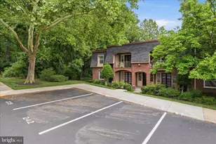 8114 Colony Point Rd, Springfield, VA 22152 - Photo 6