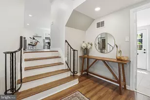 15011 Tarleton Dr, Centreville, VA 20120 - Photo 10