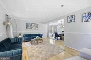 8664 Pohick Forest Ct, Springfield, VA 22153 - Photo 6