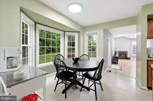 12014 Sugarland Valley Dr, Herndon, VA 20170 - Photo 26