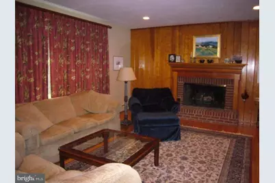 9001 Southwick Street, Fairfax, VA 22031 - Photo 6