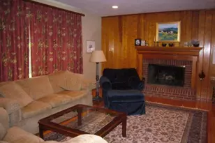 9001 Southwick St, Fairfax, VA 22031 - Photo 6
