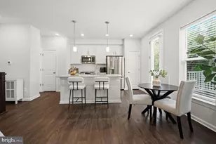 5684 Stephanie Tessa Way, Alexandria, VA 22303 - Photo 8