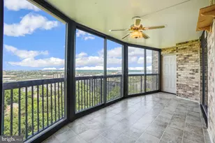 5903 Mt Eagle Dr, Alexandria, VA 22303 - Photo 6