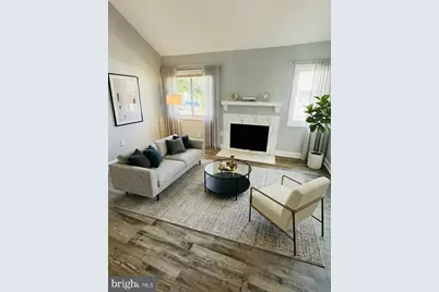 13386 Hungerford Place, Herndon, VA 20170 - Photo 4