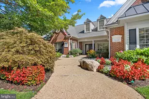 12151 Penderview Ln, Fairfax, VA 22033 - Photo 22