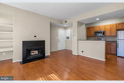 12151 Penderview Lane #2026, Fairfax, VA 22033 - Photo 4
