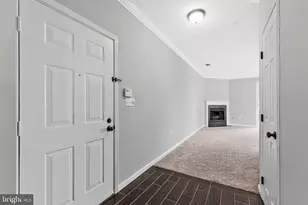 12905 Alton Square, Herndon, VA 20170 - Photo 6