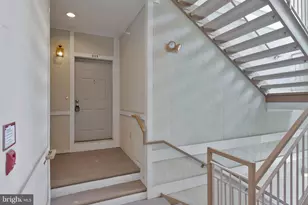 12905 Alton Square, Herndon, VA 20170 - Photo 4