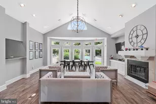 12905 Alton Square, Herndon, VA 20170 - Photo 38