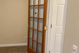 6391 Hawk View Ln, Alexandria, VA 22312 - Photo 12