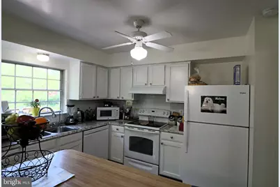 14904 Lady Madonna Court, Centreville, VA 20120 - Photo 28