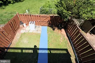 14904 Lady Madonna Ct, Centreville, VA 20120 - Photo 40