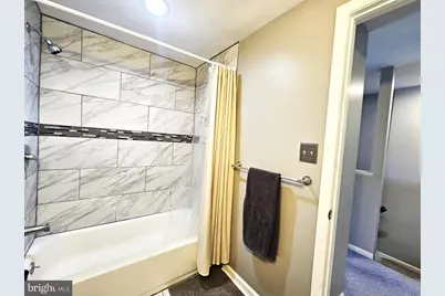 6902 Villa Del Rey Court, Springfield, VA 22150 - Photo 14