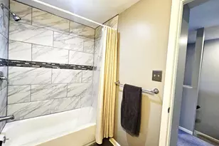 6902 Villa-Del-Rey Ct, Springfield, VA 22150 - Photo 14