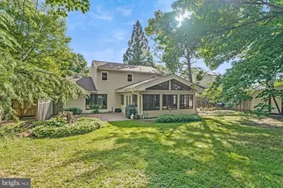 12715 Taustin Lane, Herndon, VA 20170 - Photo 4