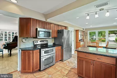 12715 Taustin Lane, Herndon, VA 20170 - Photo 12