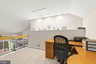 8309 Linden Oaks Ct, Lorton, VA 22079 - Photo 14