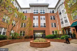 2665 Prosperity Ave, Fairfax, VA 22031 - Photo 12