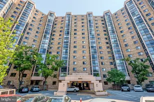5901 Mt Eagle Dr, Alexandria, VA 22303 - Photo 4