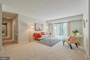 5901 Mt Eagle Dr, Alexandria, VA 22303 - Photo 14