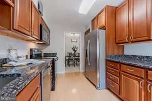 5901 Mt Eagle Dr, Alexandria, VA 22303 - Photo 24