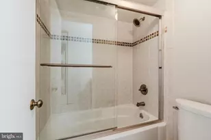 5901 Mt Eagle Dr, Alexandria, VA 22303 - Photo 34