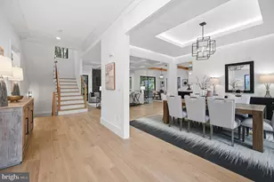 701 Meadow Ln SW, Vienna, VA 22180 - Photo 24