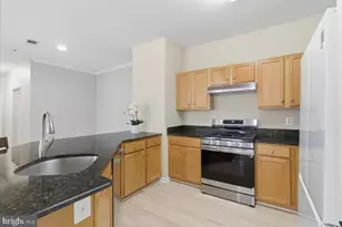 13359 Connor Dr, Centreville, VA 20120 - Photo 16