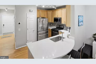 3810 Lightfoot Street #402, Chantilly, VA 20151 - Photo 12