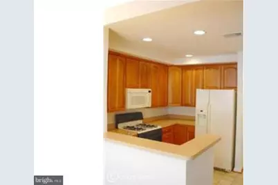 4565 Whittemore Place #1331, Fairfax, VA 22030 - Photo 4