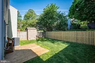 2915 Piney Grove Ct, Fairfax, VA 22031 - Photo 4