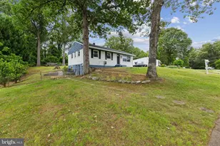 7505 Cullum St, Lorton, VA 22079 - Photo 4