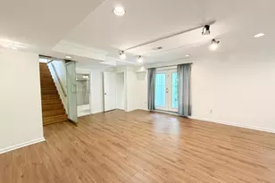 10611 Allenwood Ln, Great Falls, VA 22066 - Photo 28