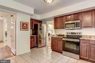 1214 Colonial Rd, McLean, VA 22101 - Photo 10