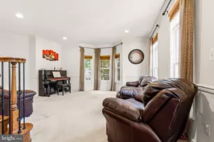 7101 Idylwood Rd, Falls Church, VA 22043 - Photo 16