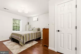 7101 Idylwood Rd, Falls Church, VA 22043 - Photo 52