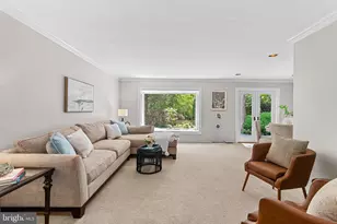 8527 Pappas Way, Annandale, VA 22003 - Photo 14