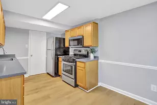8127 Pinelake Ct, Alexandria, VA 22309 - Photo 18