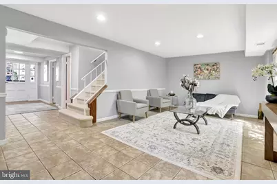 8127 Pinelake Court, Alexandria, VA 22309 - Photo 4