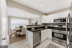 5565 Seminary Rd, Falls Church, VA 22041 - Photo 10