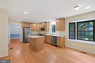 9404 Goldfield Ln, Burke, VA 22015 - Photo 14
