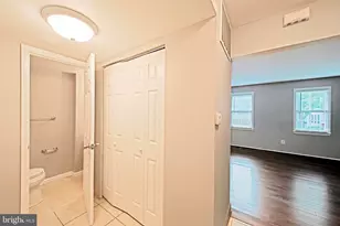 3334 Webley Ct, Annandale, VA 22003 - Photo 8