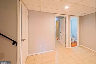 3334 Webley Ct, Annandale, VA 22003 - Photo 22