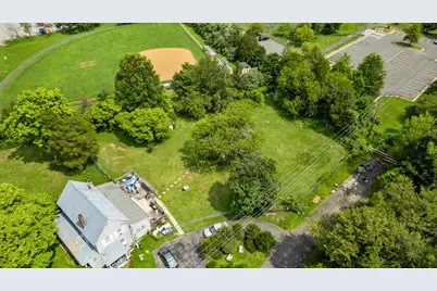 12115 Braddock, Fairfax, VA 22030 - Photo 8