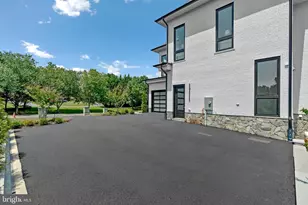 744 Lawton St, McLean, VA 22101 - Photo 120