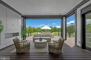 744 Lawton St, McLean, VA 22101 - Photo 38