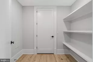 744 Lawton St, McLean, VA 22101 - Photo 112