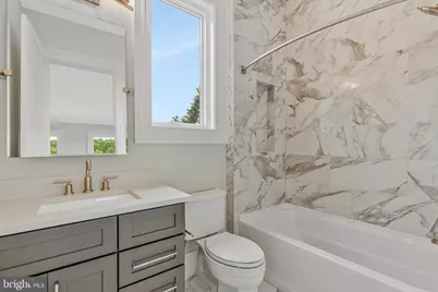 744 Lawton Street, McLean, VA 22101 - Photo 88